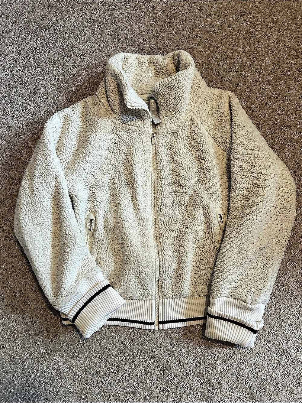 Athleta Tugga Jacket Cream Sherpa Jacket Small